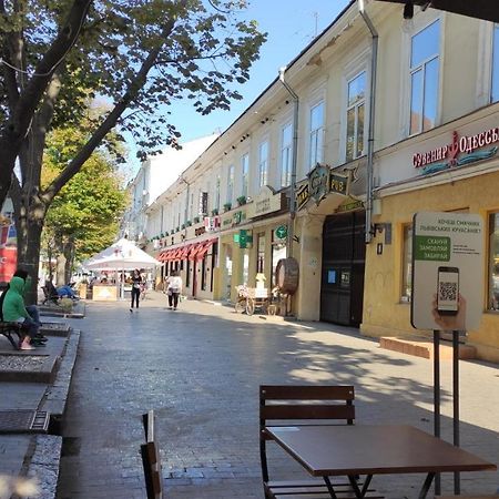 Квартира На Дерибасовcкой Odessa Exterior foto